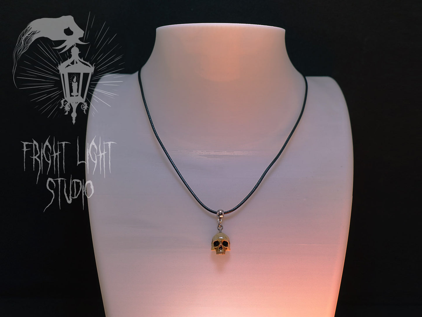 Skull Necklace – Aged Bone Gothic Pendant