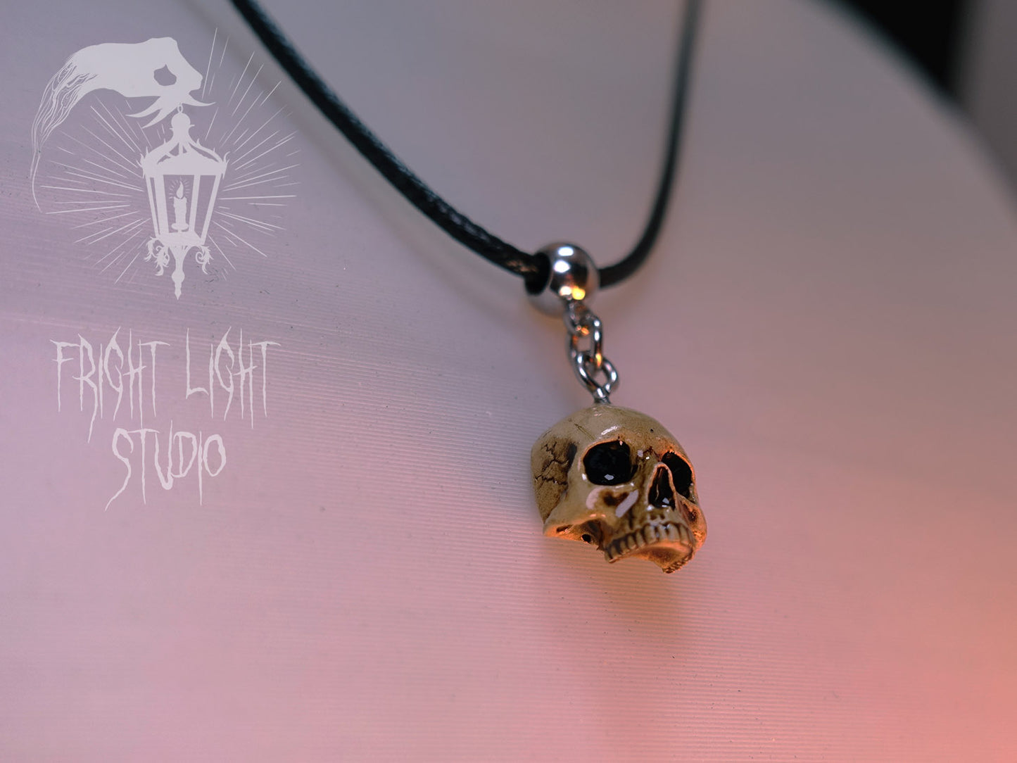 Skull Necklace – Aged Bone Gothic Pendant