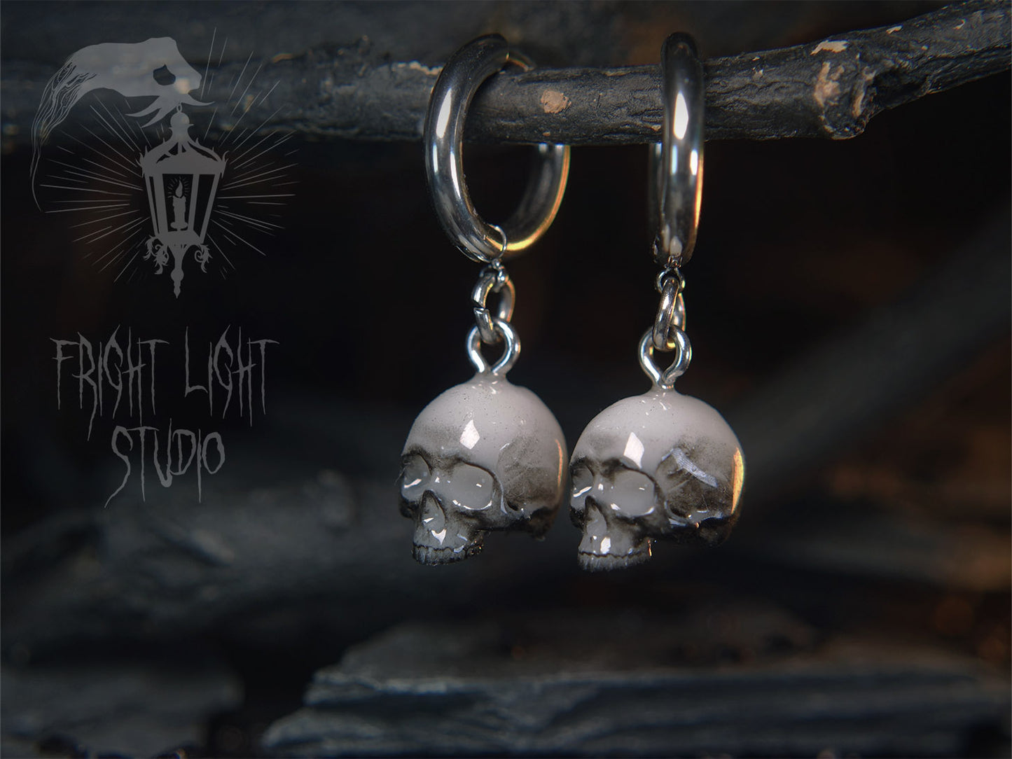 Skull Ghost (Pair)