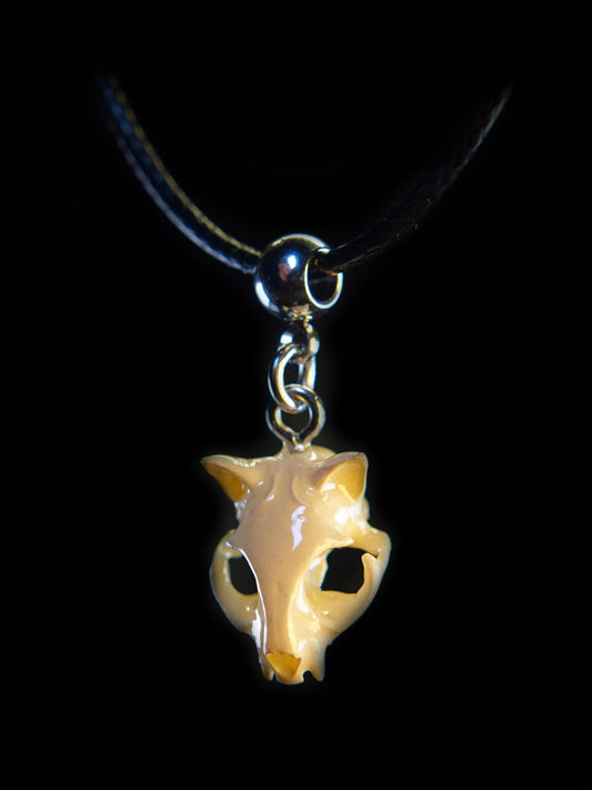 Cat Skull Necklace – Gothic Bone Pendant