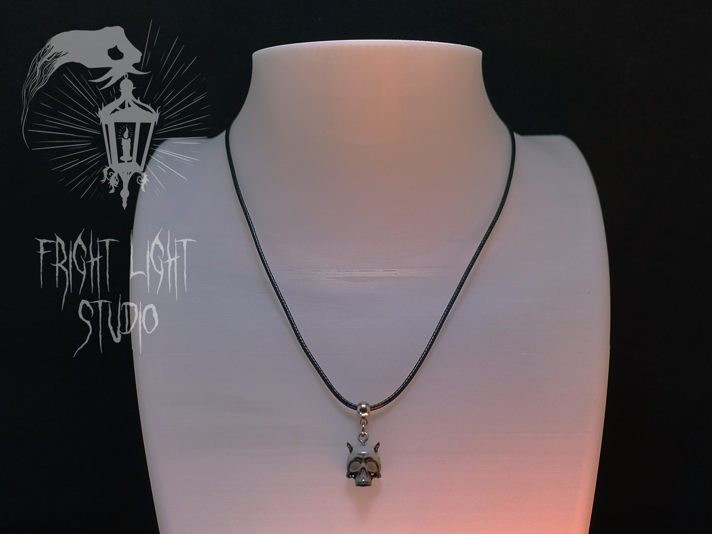 Devil Skull Necklace – Gothic Pendant