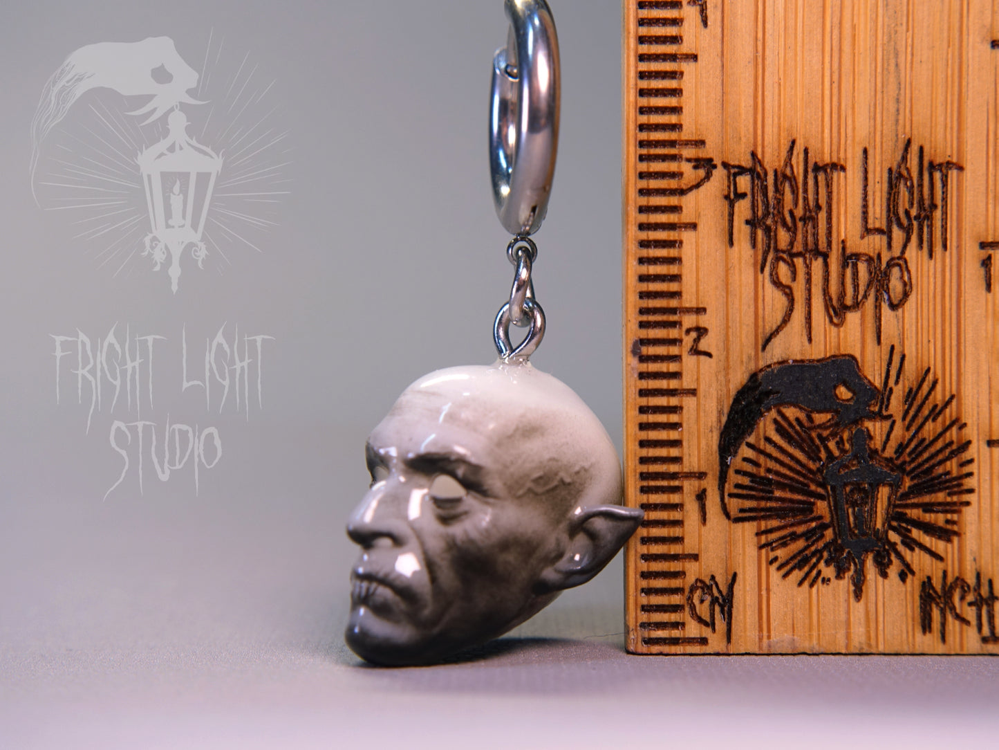 Nosferatu - no eyes (Pair)