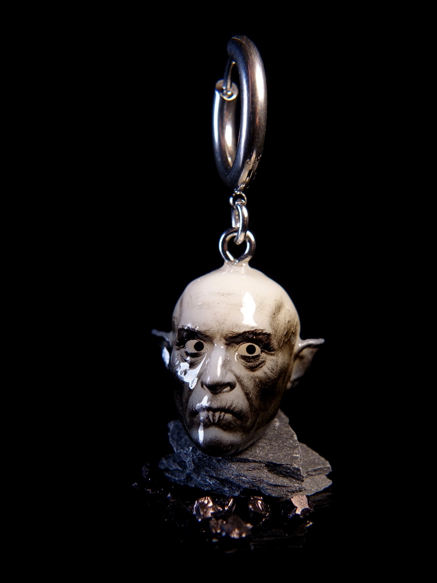 Nosferatu - with following eyes (Pair)