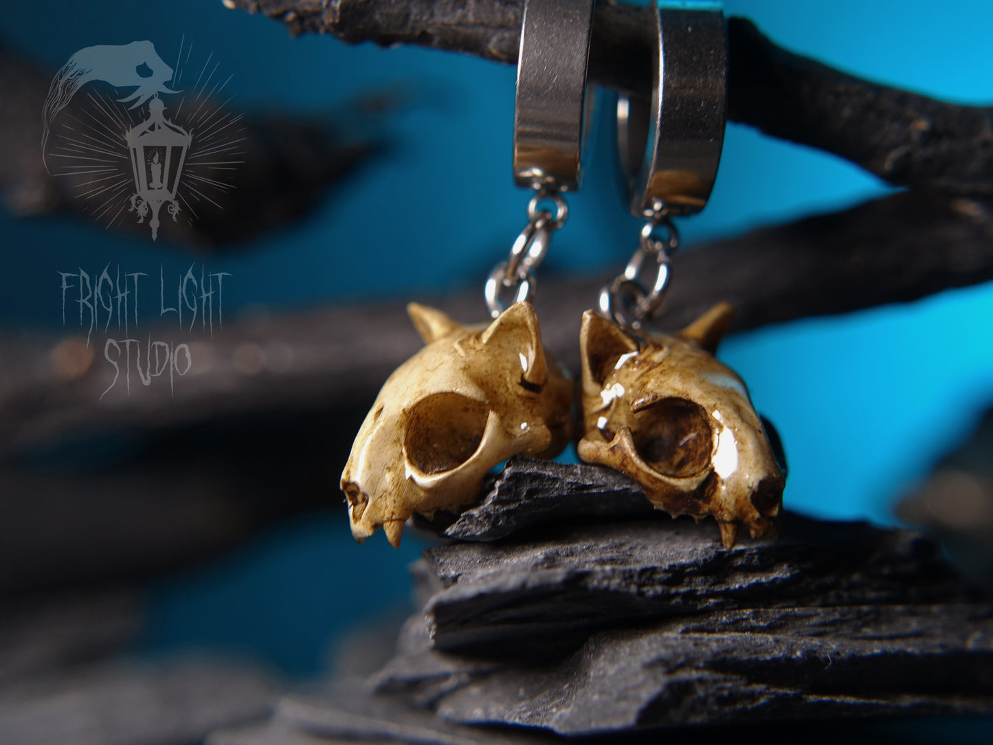 Cat Skull Old Glossy Earrings